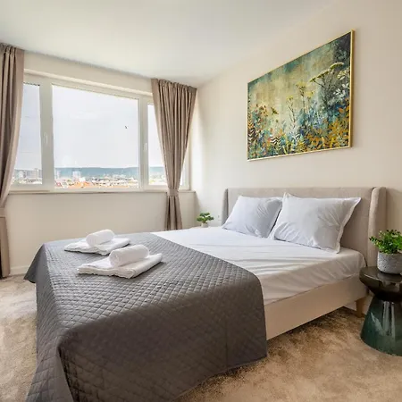 Amazing 2 Bedroom With Sea View * Варна